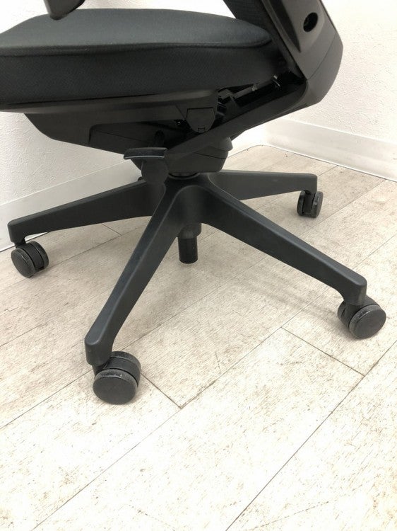 イトーキノート(nort)チェア 可動肘付ノートチェア 商品画像15