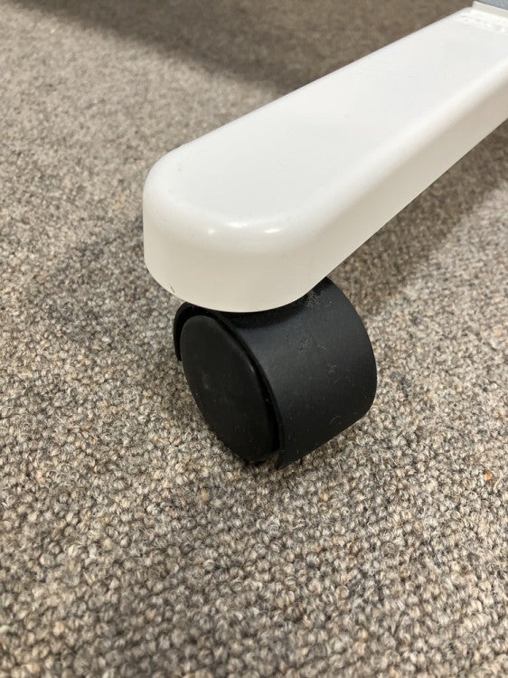 コクヨ自立パーテーション 商品画像5