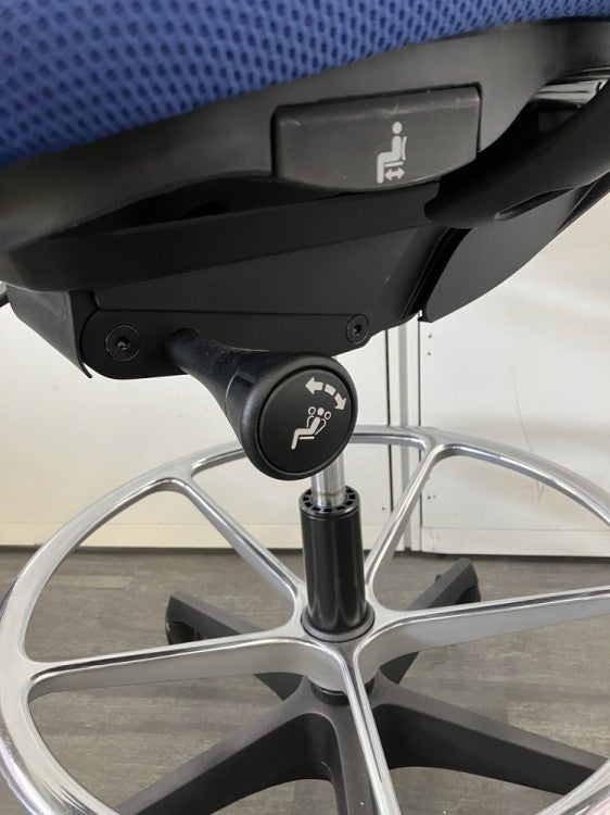 オカムラSylphy(シルフィー)チェア 固定肘付ハイチェア 商品画像8