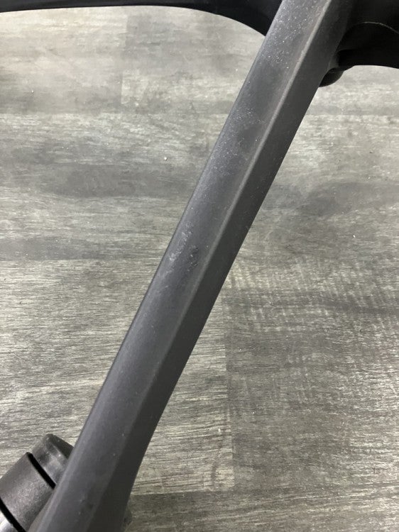 オカムラSylphy(シルフィー)チェア 固定肘付ハイチェア 商品画像9