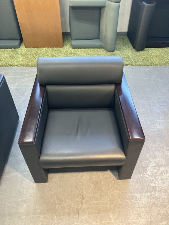 オカムラS-28Sシリーズ 1人掛けソファ2脚セット 商品画像2