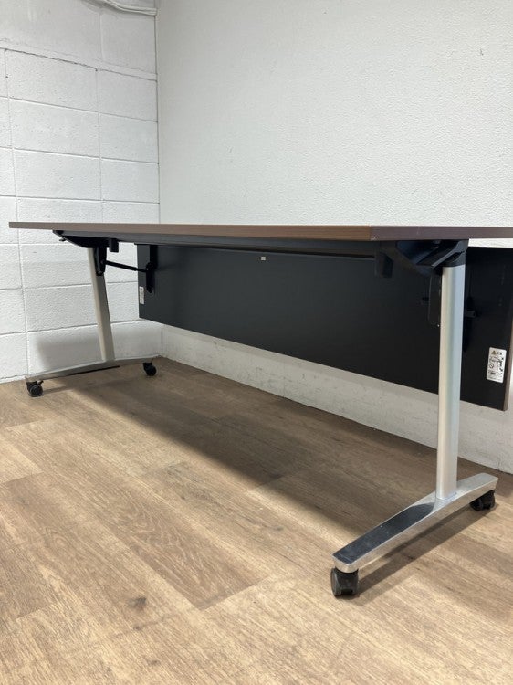 ウチダ（内田洋行）MOTIFシリーズ 1800サイドスタックテーブル 商品画像4