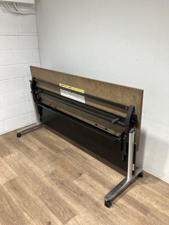 ウチダ（内田洋行）MOTIFシリーズ 1800サイドスタックテーブル 商品画像3