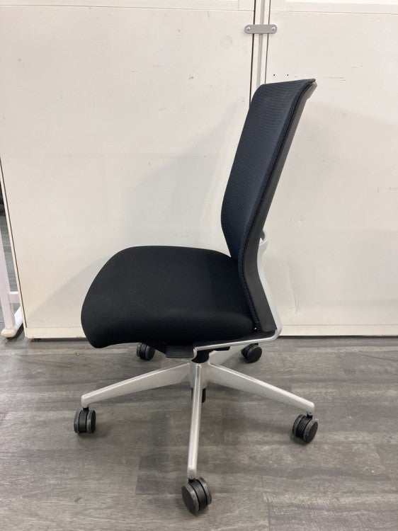 コクヨFOSTER CARINO（フォスターカリノ）チェア フォスターカリノチェア 商品画像3