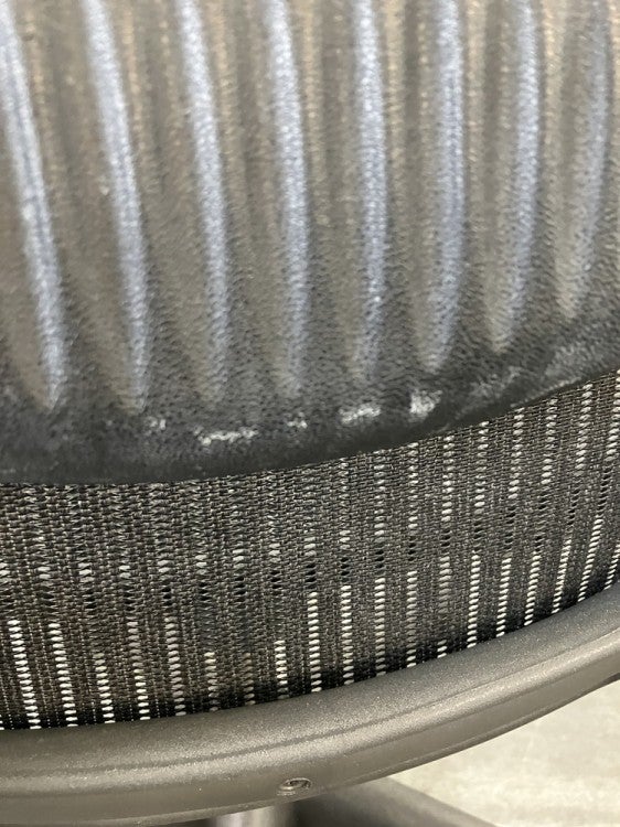 HermanMiller（ハーマンミラー）アーロンチェア 可動肘付アーロンチェア 商品画像19