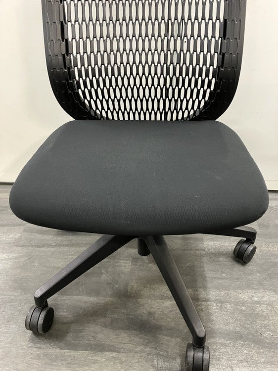 ウチダ（内田洋行）AJチェア 商品画像4