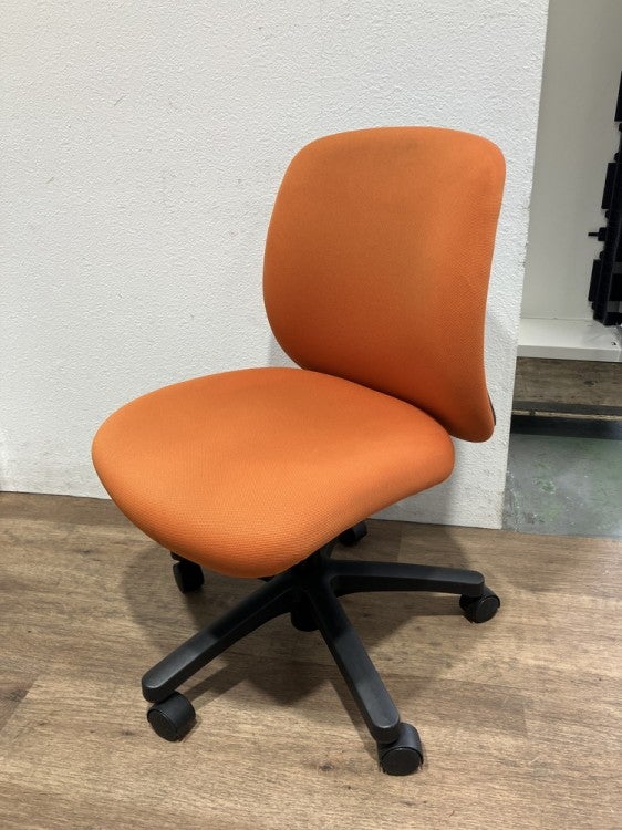 イトーキボニートチェア 商品画像1