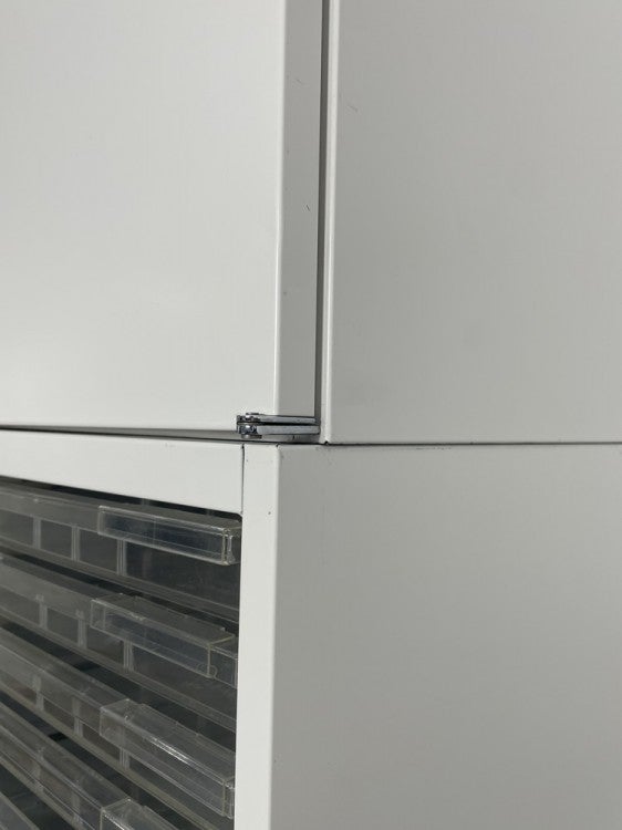 イトーキシンラインシリーズ 両開きクリアトレー上下書庫 商品画像5