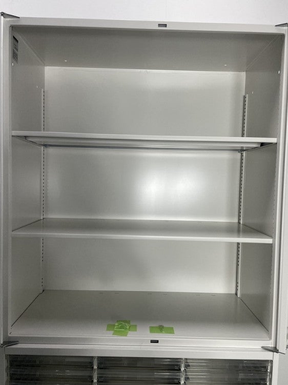 イトーキシンラインシリーズ 両開きクリアトレー上下書庫 商品画像9