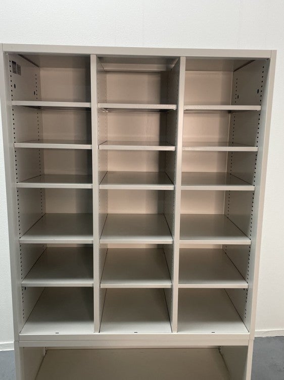 イトーキシンラインシリーズ 多段オープン上下書庫 商品画像7