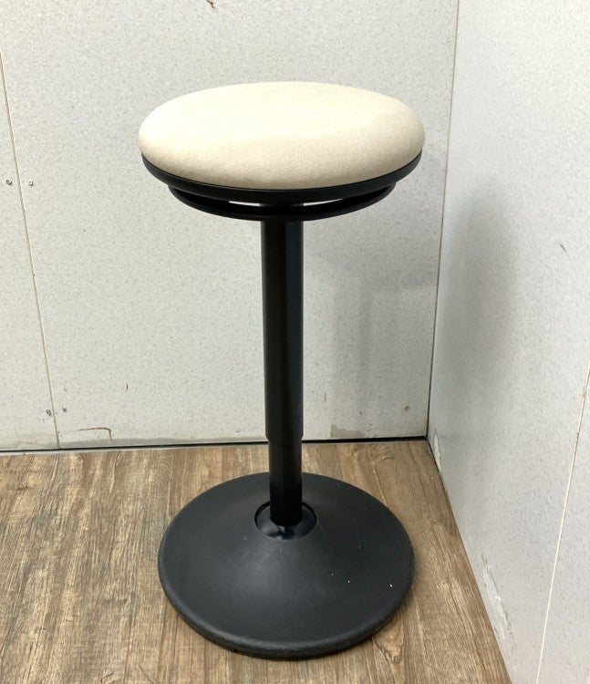 オカムラ ハイスツール 93HCAA FBA8| 無限堂ネットショップ