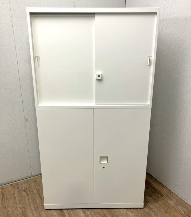 両開き書庫　天板付き　鍵あり　オカムラ製42シリーズ　ニューグレー オカムラの両開き書庫、キャビネットも激安販売！｜オフィス家具（中古