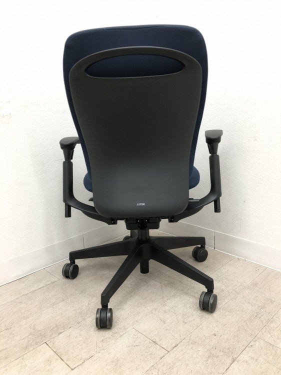 イトーキfulgo(フルゴ)チェア 可動肘付フルゴチェア 商品画像4