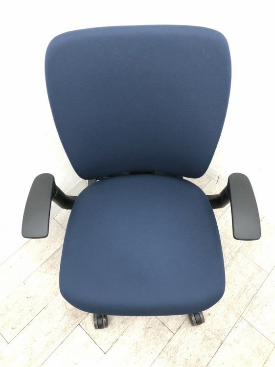 イトーキfulgo(フルゴ)チェア 可動肘付フルゴチェア 商品画像6