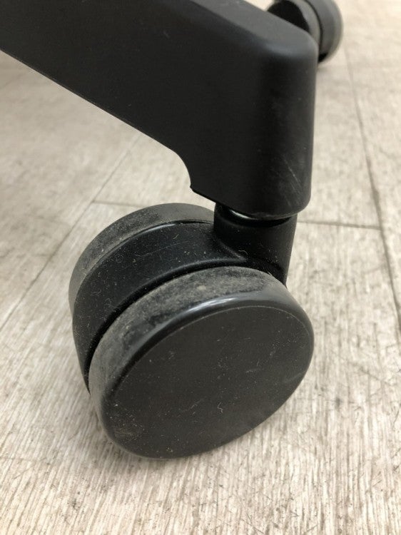 イトーキfulgo(フルゴ)チェア 可動肘付フルゴチェア 商品画像14