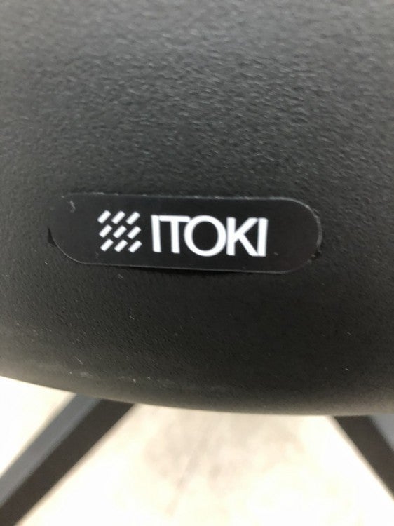 イトーキfulgo(フルゴ)チェア 可動肘付フルゴチェア 商品画像15