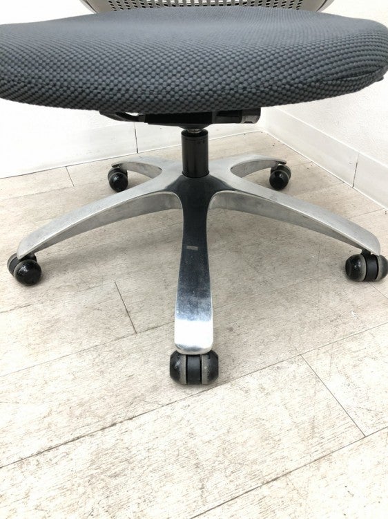 Knoll（ノール）Generation(ジェネレーション)チェア 可動肘付ジェネレーションチェア 商品画像14