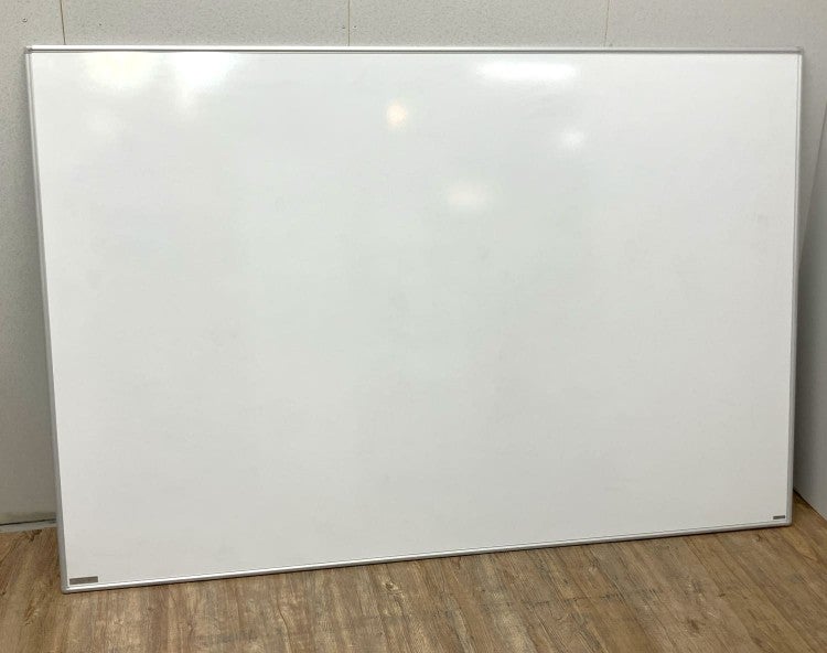 コクヨ 1800壁掛けホワイトボード HE-BBH136W | 無限堂ネットショップ