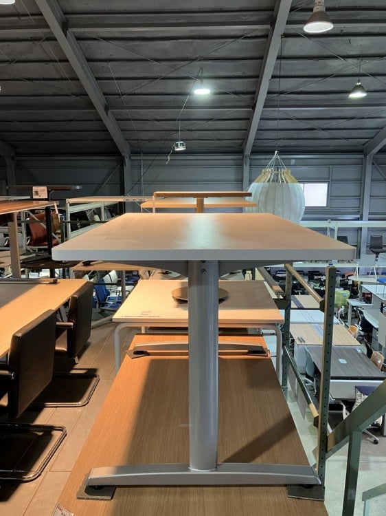 オカムラ8177シリーズ 1200ミーティングテーブル 商品画像4