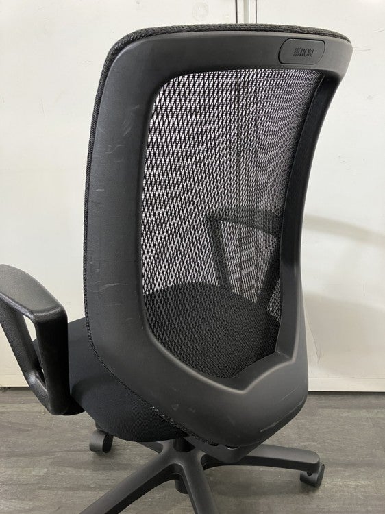 イトーキcolt（コルト）シリーズ 固定肘付コルトチェア 商品画像6