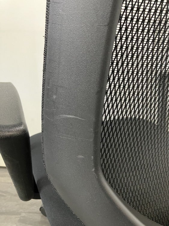 イトーキcolt（コルト）シリーズ 固定肘付コルトチェア 商品画像11