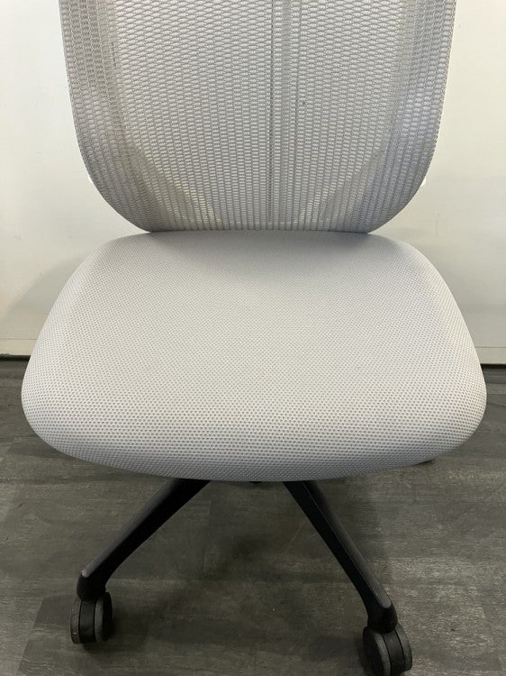 オカムラSylphy(シルフィー)チェア シルフィーチェア 商品画像4