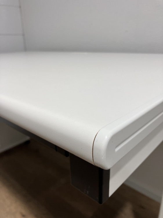 プラスフラットラインシリーズ 1200平デスク 商品画像2