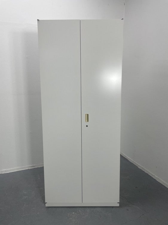 イトーキシンラインシリーズ 両開き書庫 商品画像2