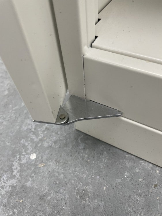 イトーキシンラインシリーズ 両開き書庫 商品画像11