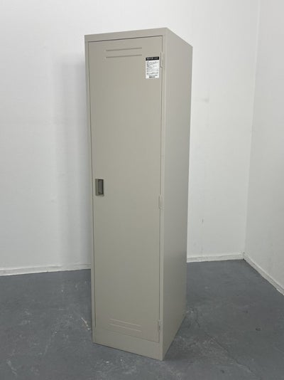 コクヨクリーンロッカーシリーズ 掃除用具ロッカー 商品画像1