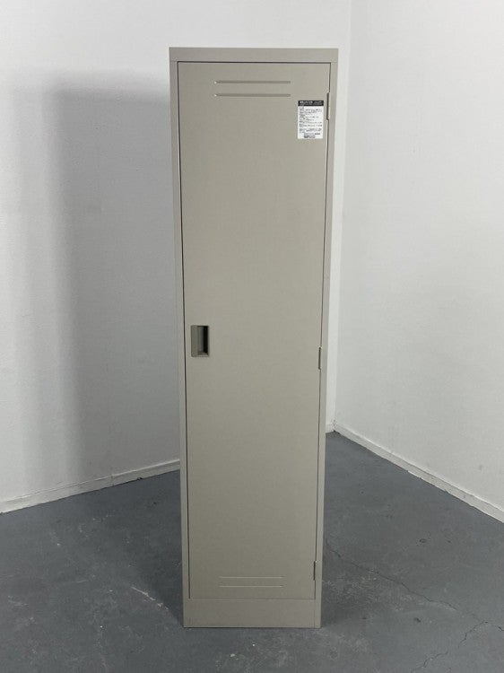 コクヨクリーンロッカーシリーズ 掃除用具ロッカー 商品画像2