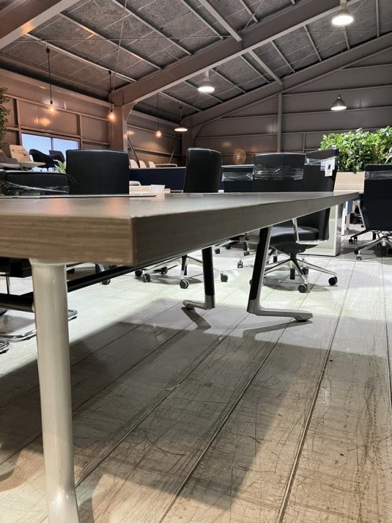 イトーキDF Table (DFテーブル)シリーズ 2400ミーティングテーブル 商品画像8