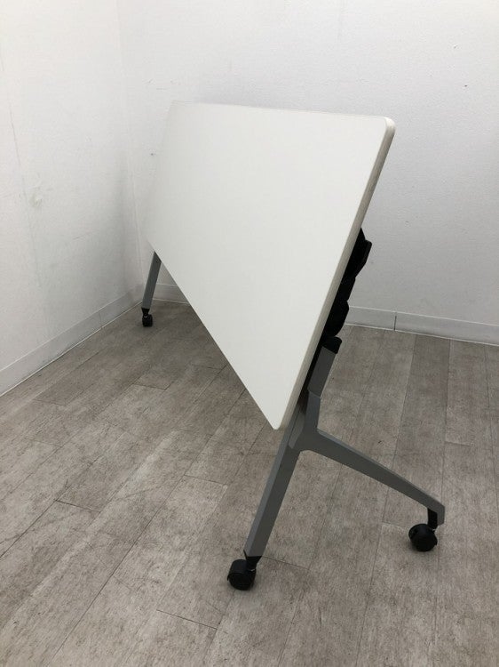 イトーキスクートシリーズ 1800平行スタックテーブル 商品画像10