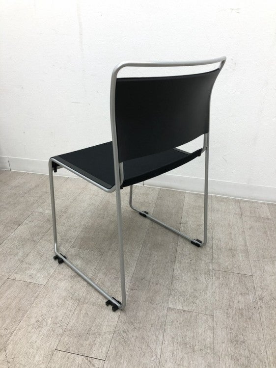 イトーキLuvek(ルベック)シリーズ スタッキングチェア4脚セット 商品画像9