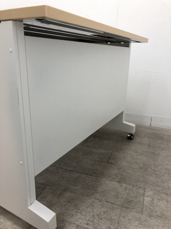 ウチダ（内田洋行）スカエナシリーズ 1000平デスク 商品画像9