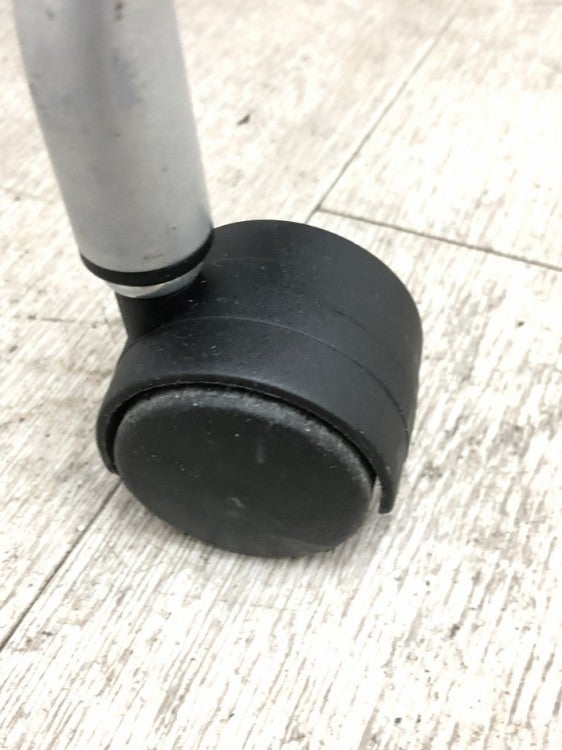 イトーキマノス(MANOSS)シリーズ ネスティングチェア 商品画像8