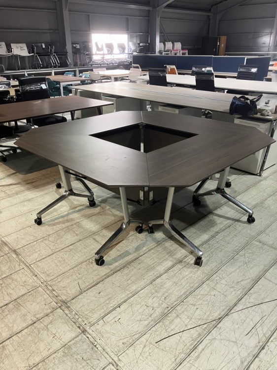 コクヨコンフェスト（CONFEST）シリーズ  サイドスタックテーブル4台セット 商品画像2