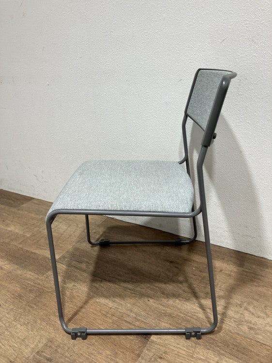 サンケイスタッキングチェア 商品画像2