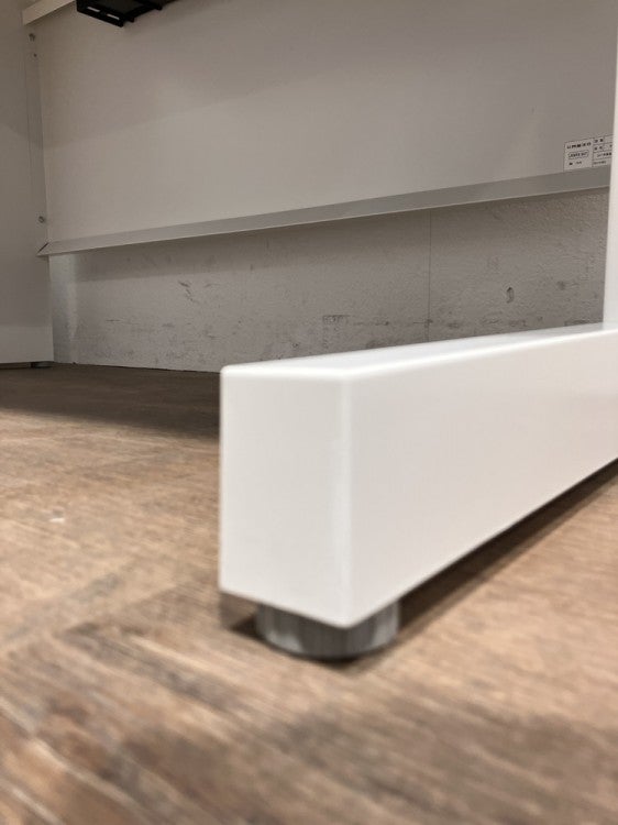 ウチダ（内田洋行）SCAENA(スカエナ)シリーズ　Kタイプ 1200平デスク 商品画像3