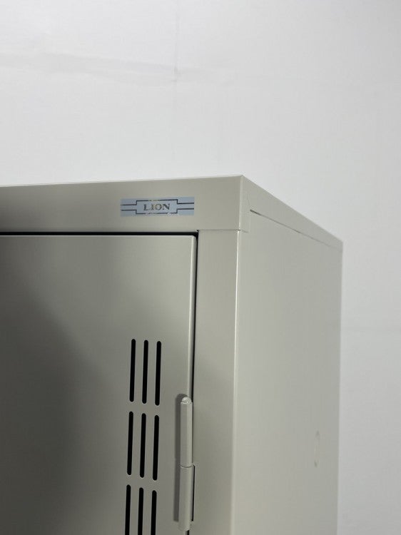 ライオンSタイプシリーズ 3人用ロッカー 商品画像4