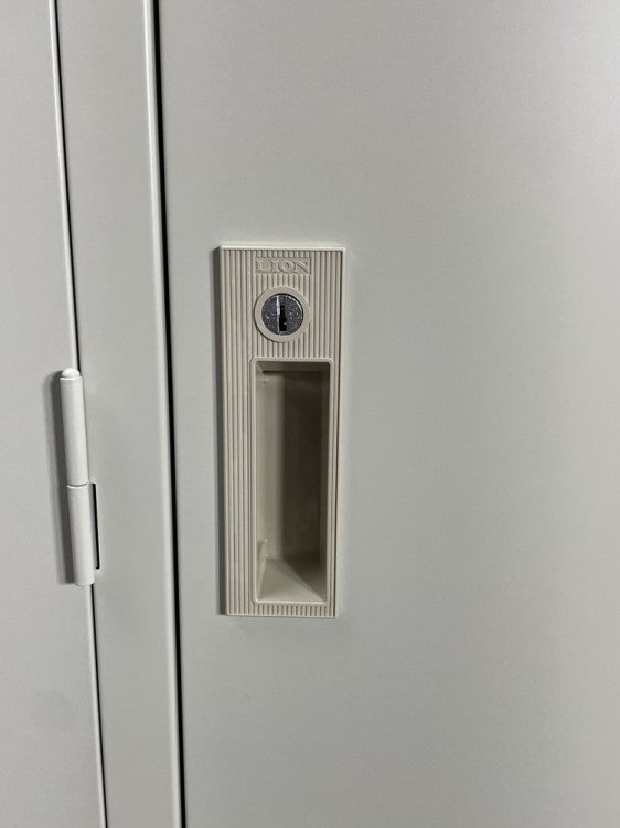 ライオンSタイプシリーズ 3人用ロッカー 商品画像6