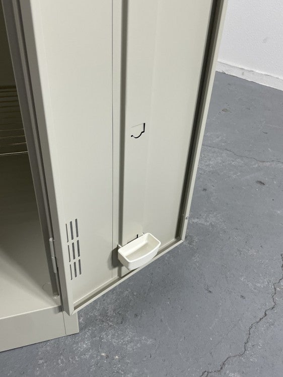 ライオンSタイプシリーズ 3人用ロッカー 商品画像11