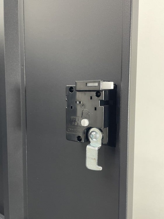 オカムラピクスラインシリーズ 8人用モバイルロッカー 商品画像9