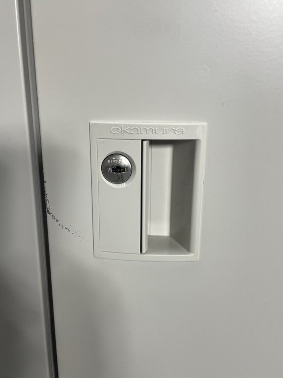 オカムラKZ-2シリーズ 4人用ロッカー 商品画像6