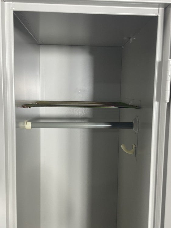 ナイキLK型シリーズ（ナイキ） 3人用ロッカー 商品画像8