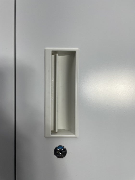 ウチダ（内田洋行）BEストレージシリーズ 両開き上下書庫 商品画像7