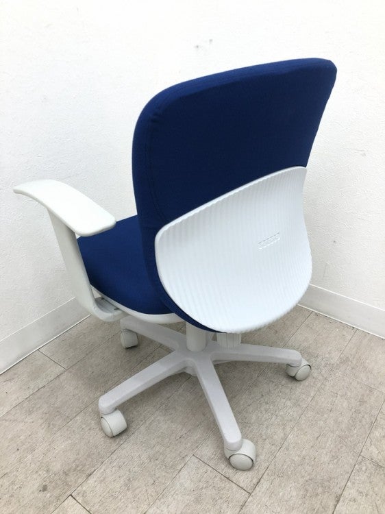 クロガネ固定肘付SVチェア 商品画像11