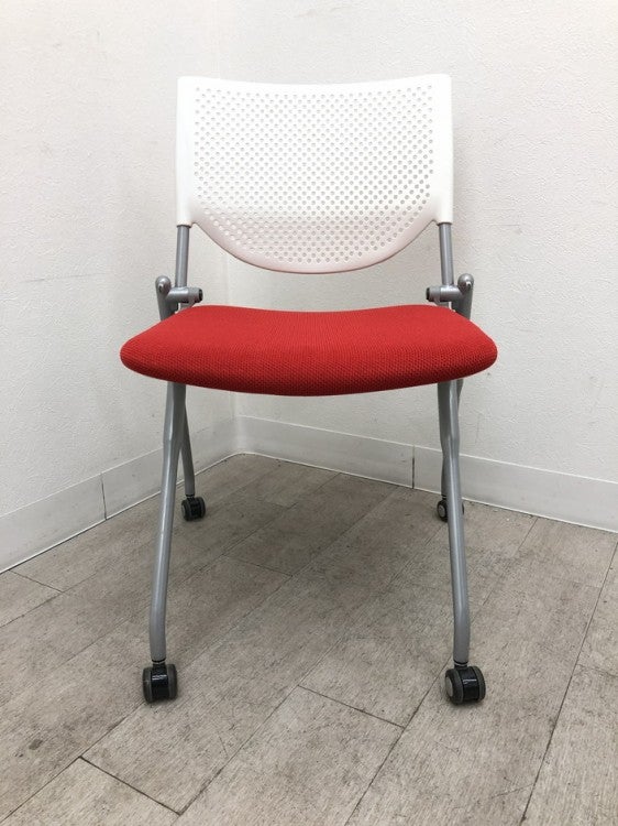 オカムラプロスタックシリーズ ネスティングチェア 商品画像2