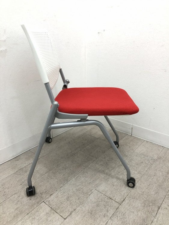 オカムラプロスタックシリーズ ネスティングチェア 商品画像5