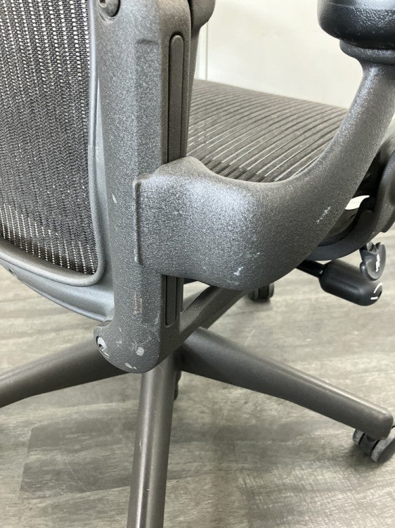 HermanMiller（ハーマンミラー）アーロンチェア 固定肘付アーロンチェア 商品画像16